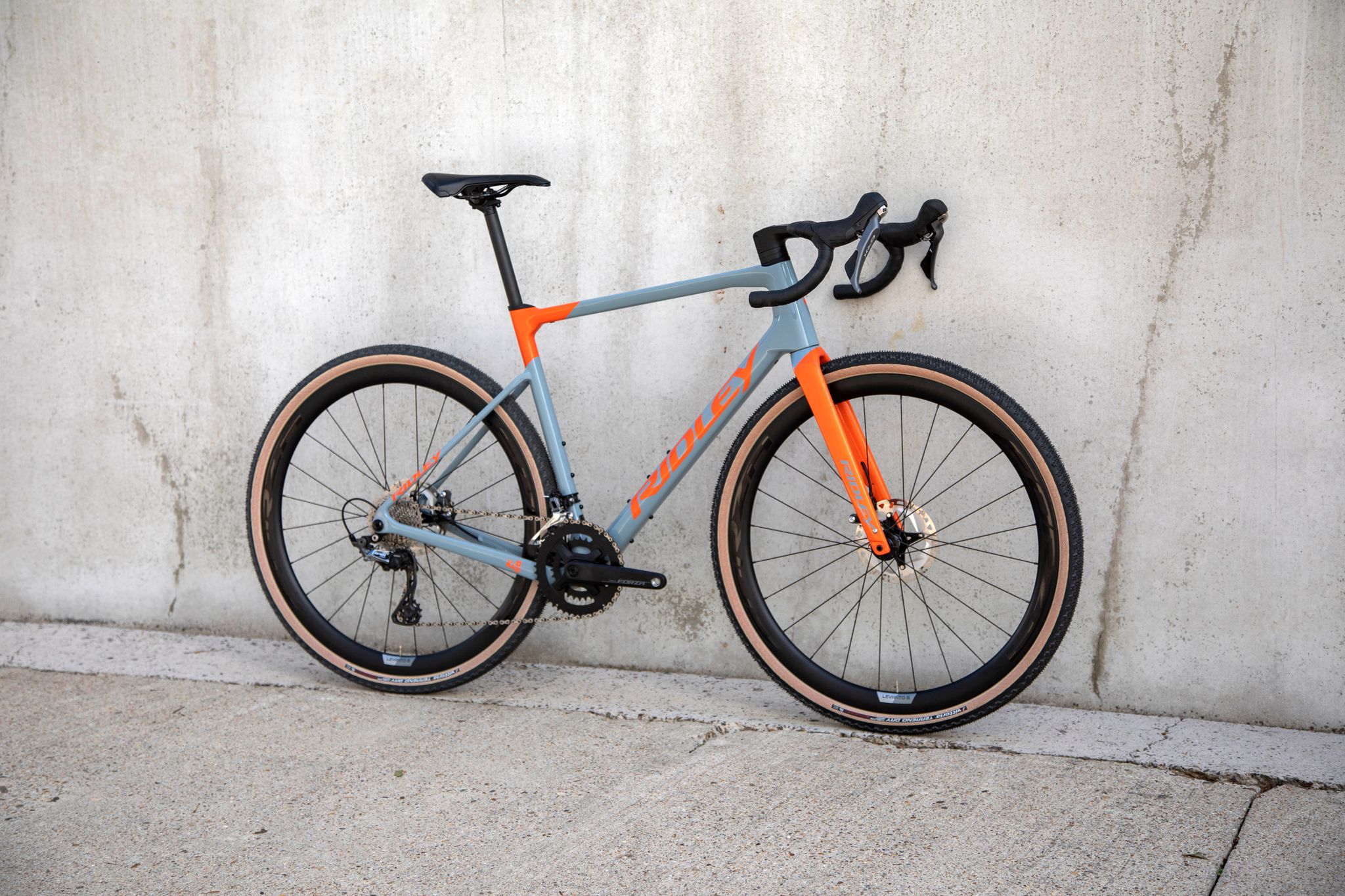 Ridley Grifn 105 Rich Orange Metallic/Bermuda Grey 