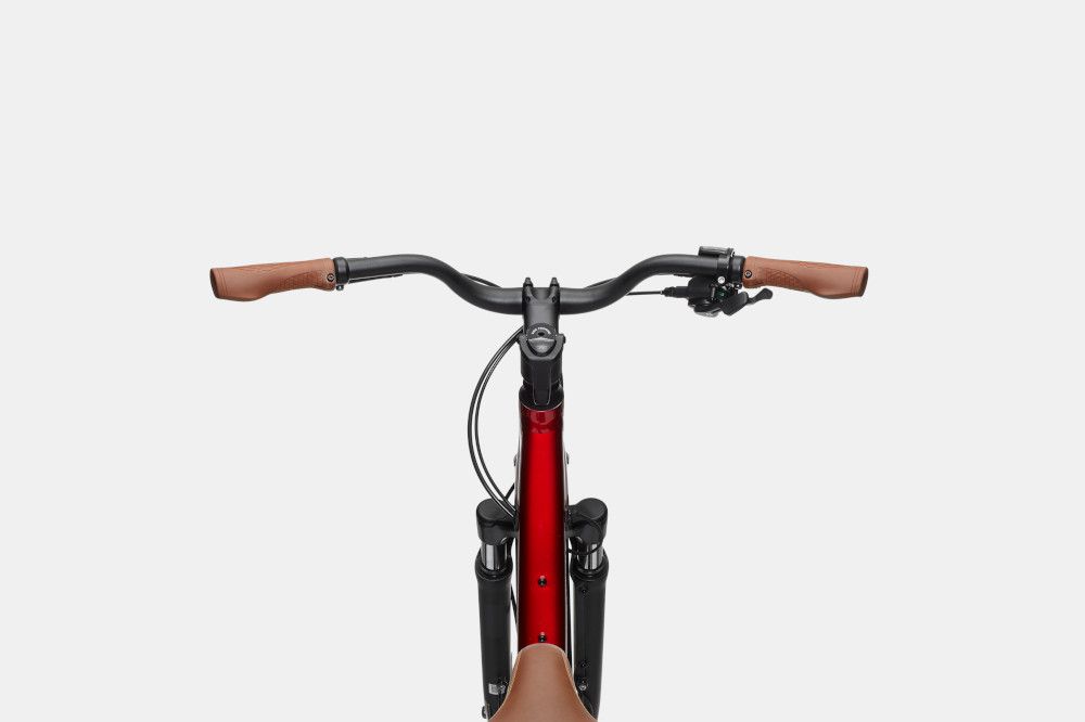 Cannondale Adventure EQ Candy Red 